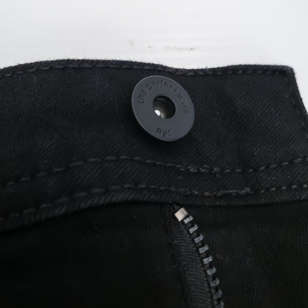 The Perfect Jean NYC Athletic Fit Men 32x34 Black Stretch Denim Cotton Blend - Picture 10 of 15